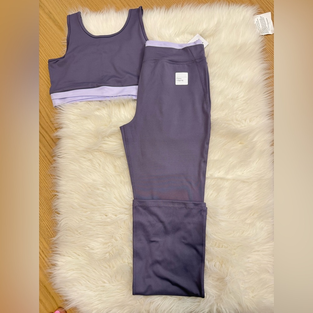 New Girls Athletic Works Lavender Purple Active Crop Top and Flare Leggings Set - Picture 4 of 6